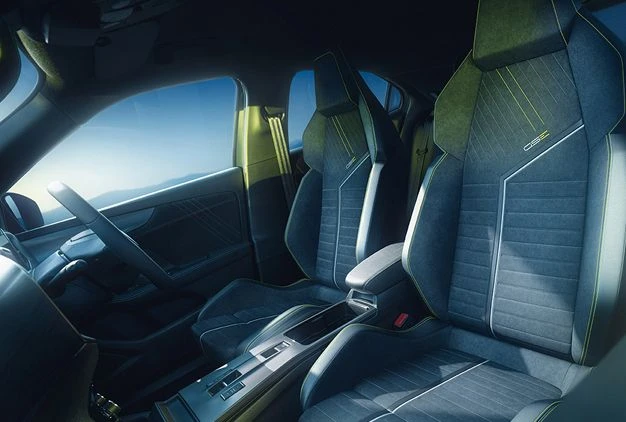 Alcantara GSE bucket seats